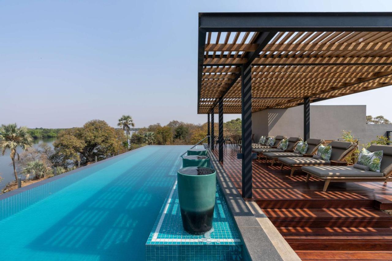 Radisson Blu Mosi-Oa-Tunya Livingstone Resort エクステリア 写真