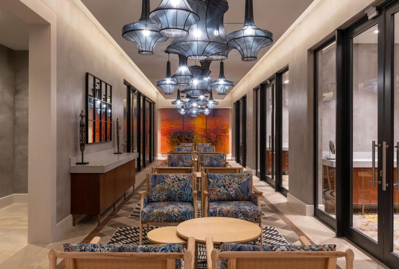 Radisson Blu Mosi-Oa-Tunya Livingstone Resort エクステリア 写真